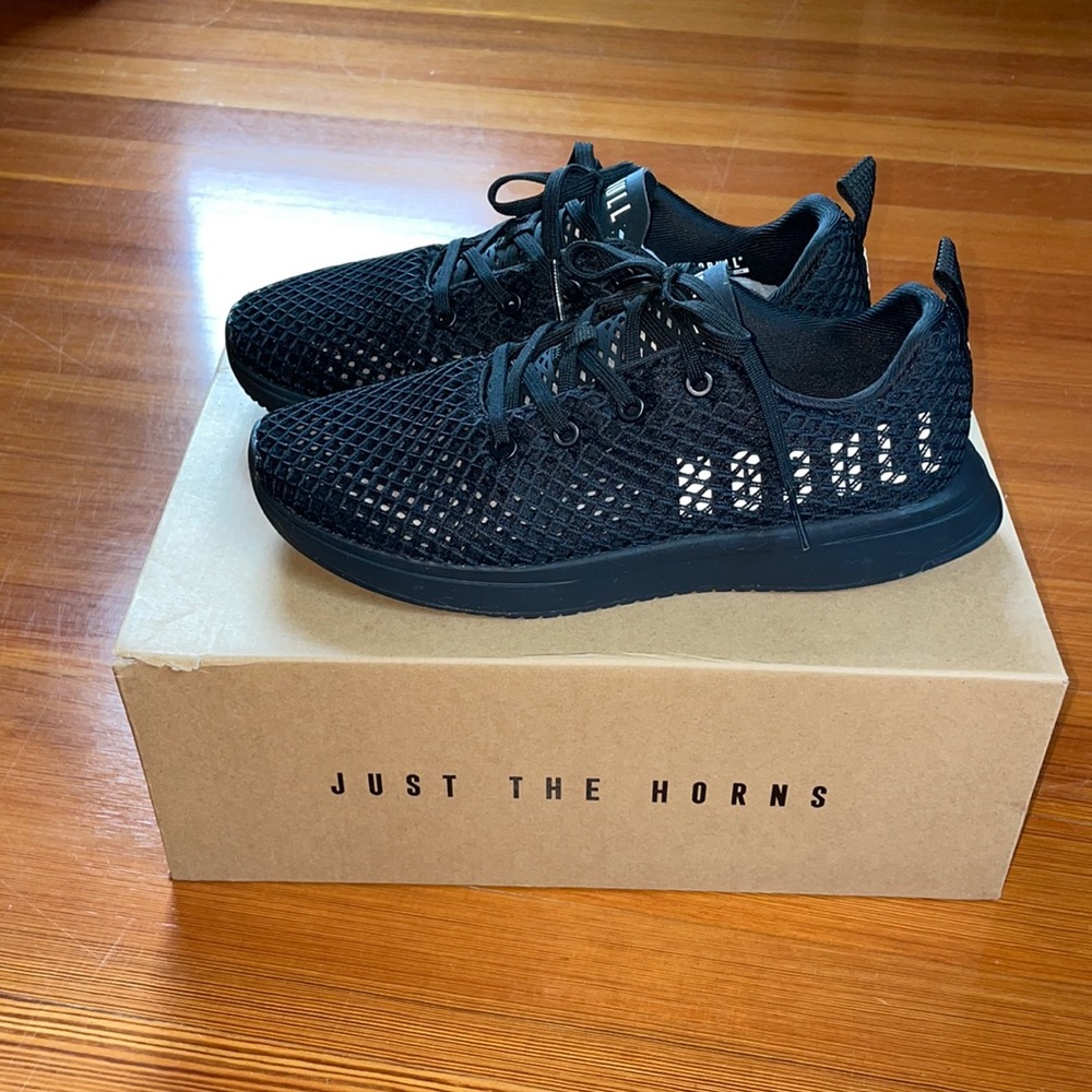 Nobull Mesh Runners